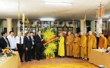 Chủ tịch nước chúc mừng Phật đản Đức Pháp chủ